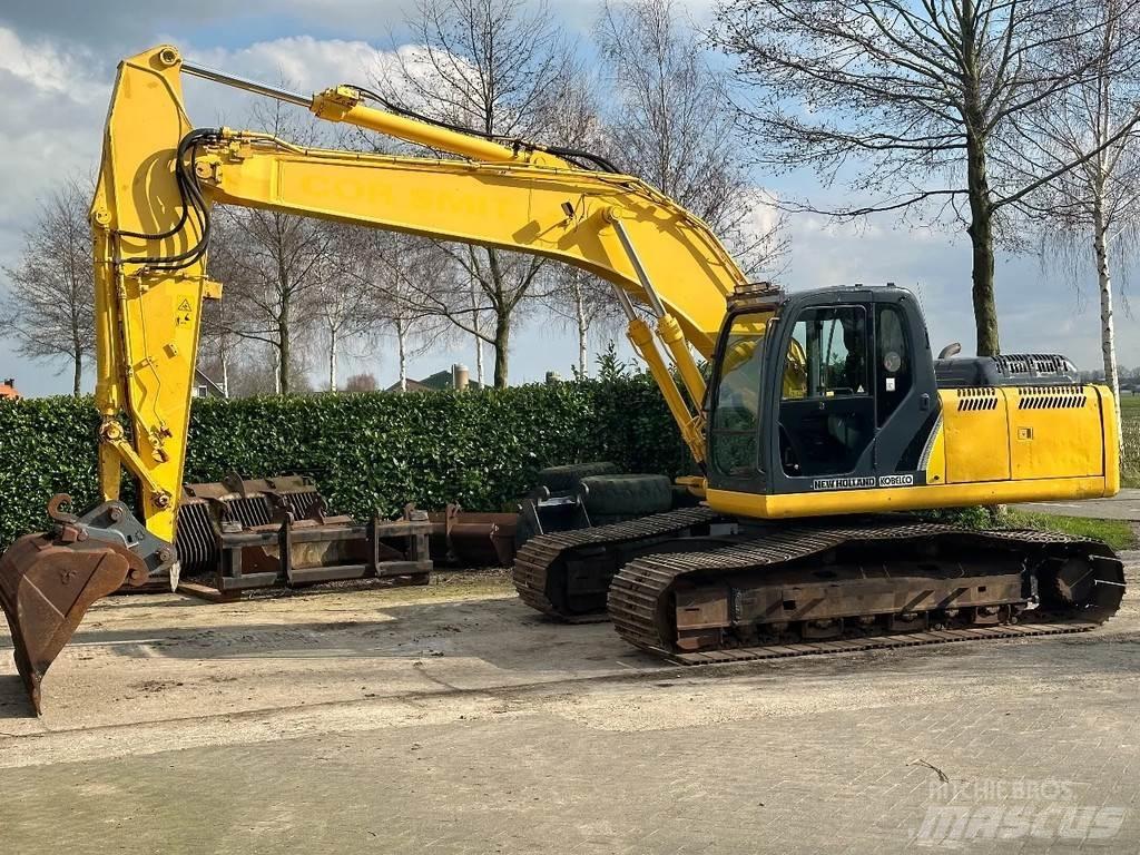 New Holland E215 Εκσκαφείς με ερπύστριες
