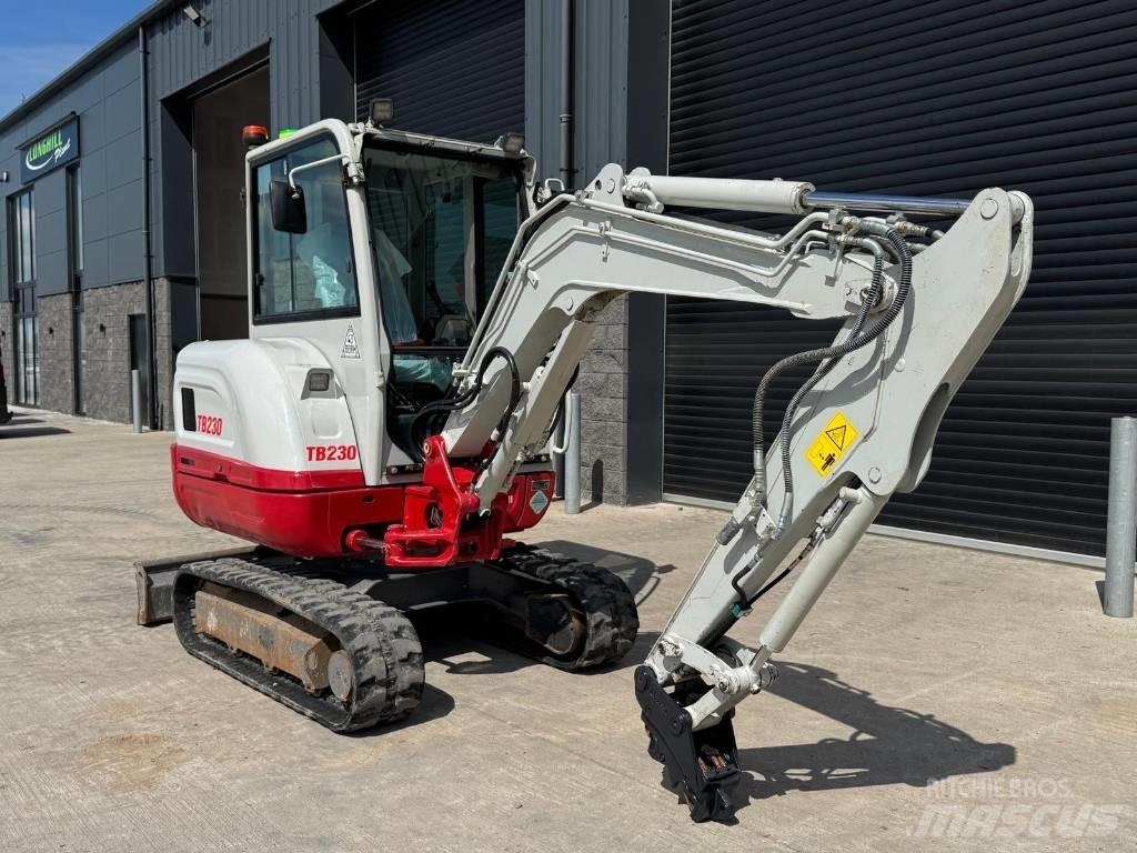 Takeuchi TB 230 Εκσκαφάκι (διαβολάκι) < 7t