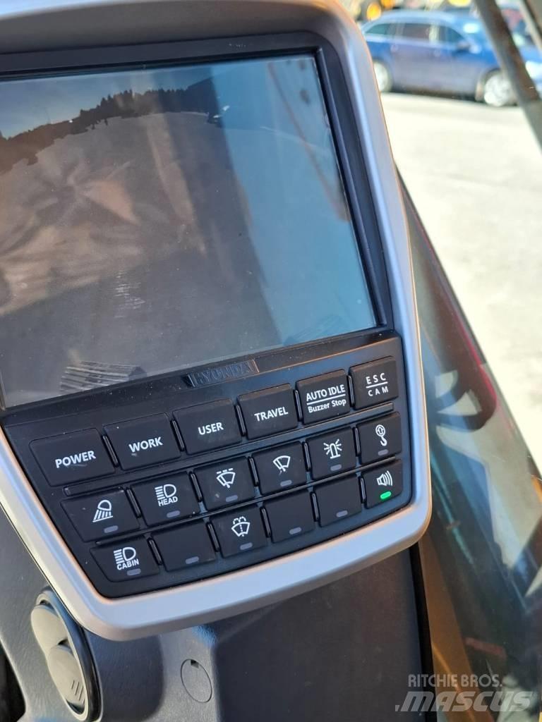 Hyundai HX235 LCR Εκσκαφείς με ερπύστριες