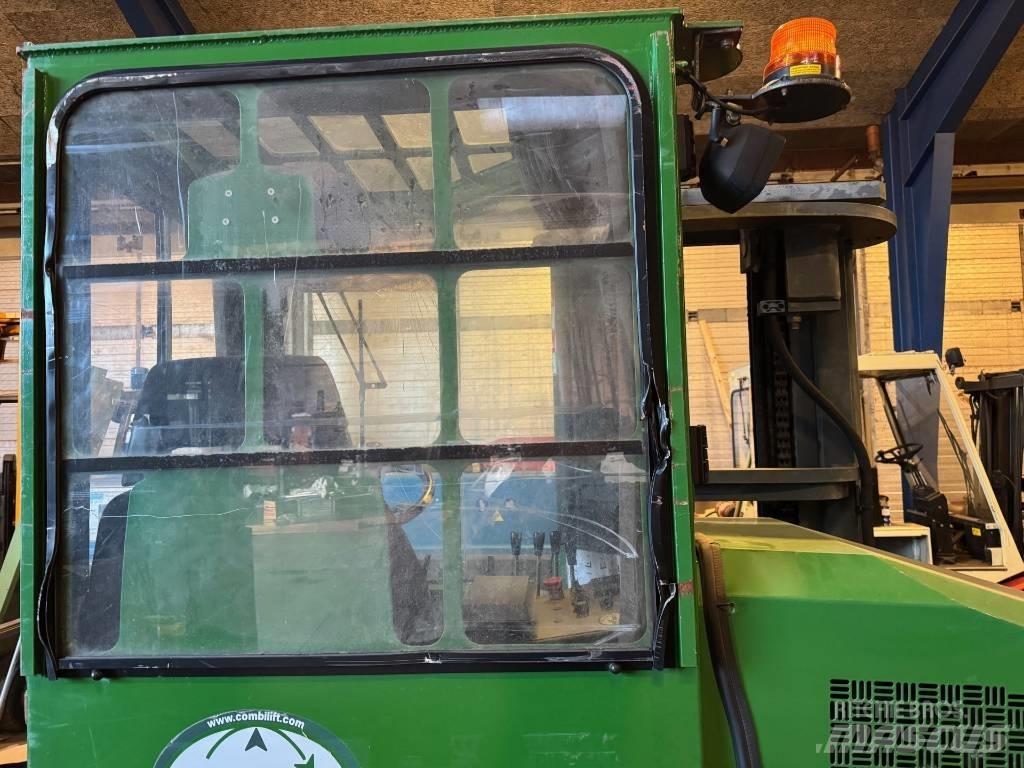 Combilift C 4000 Ανυψωτικά στενών δρόμων 4 κατευθύνσεων