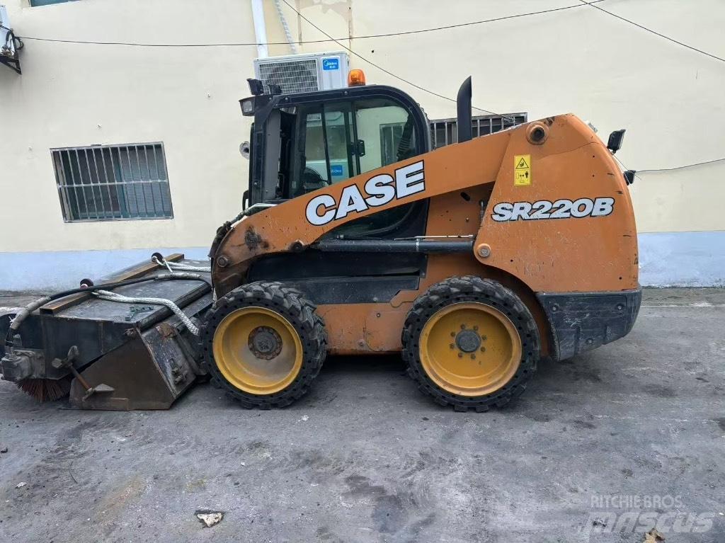 CASE SR 220B Φορτωτάκια