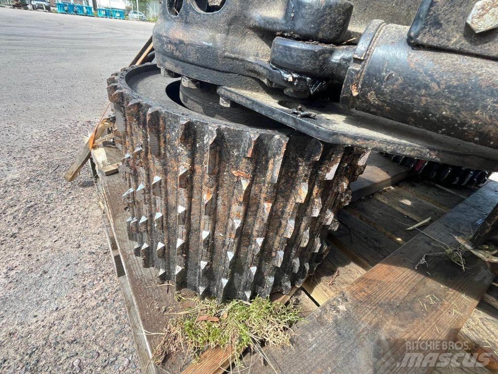 Komatsu S92 Κεφαλές συλλεκτικών μηχανών