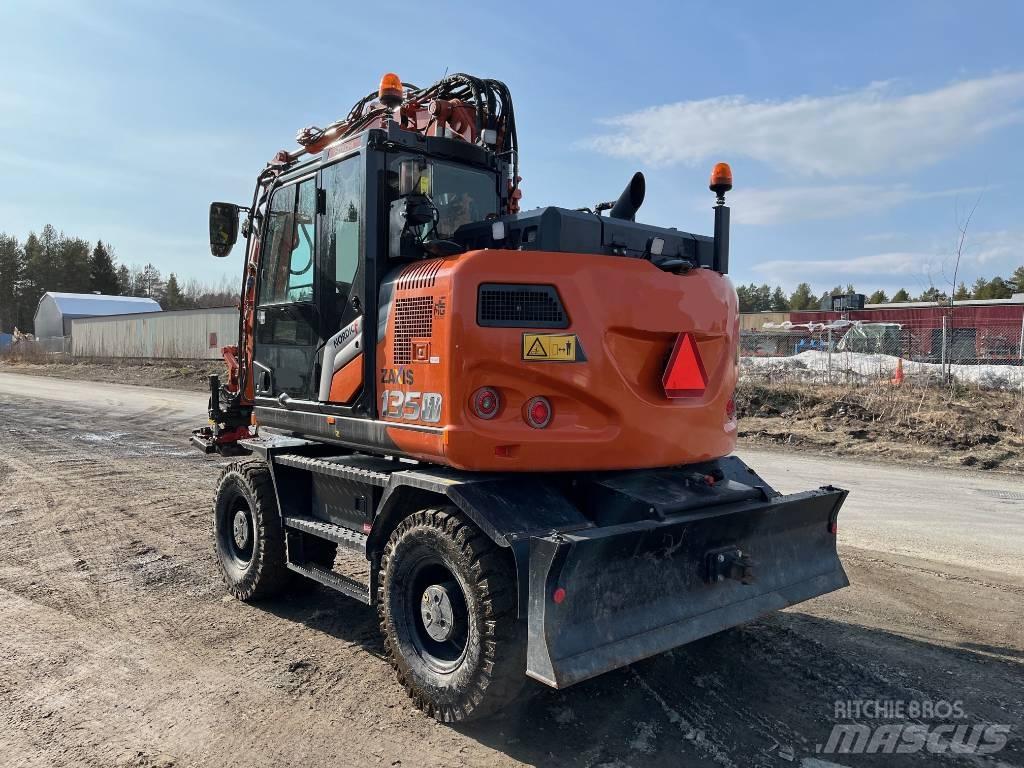 Hitachi ZX135W-7 Εκσκαφείς με τροχούς - λάστιχα
