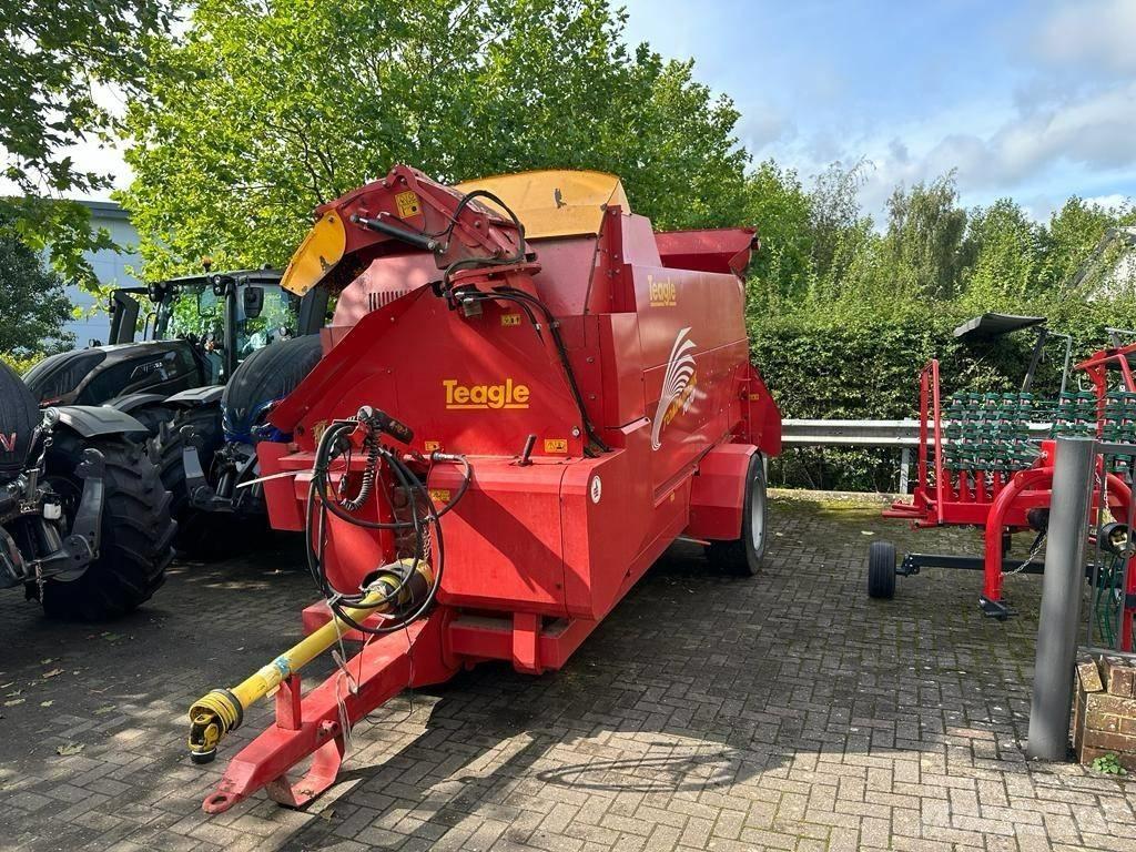 TEAGLE TOMAHAWK 1010 Τεμαχιστές, κόπτες και ξετυλιχτές δεμάτων