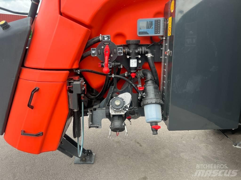 Kubota XTS 4 Ρυμουλκούμενα ψεκαστικά