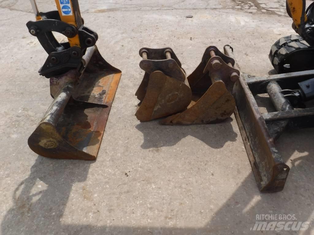 Hyundai Robex 27 Z-9 Εκσκαφάκι (διαβολάκι) < 7t