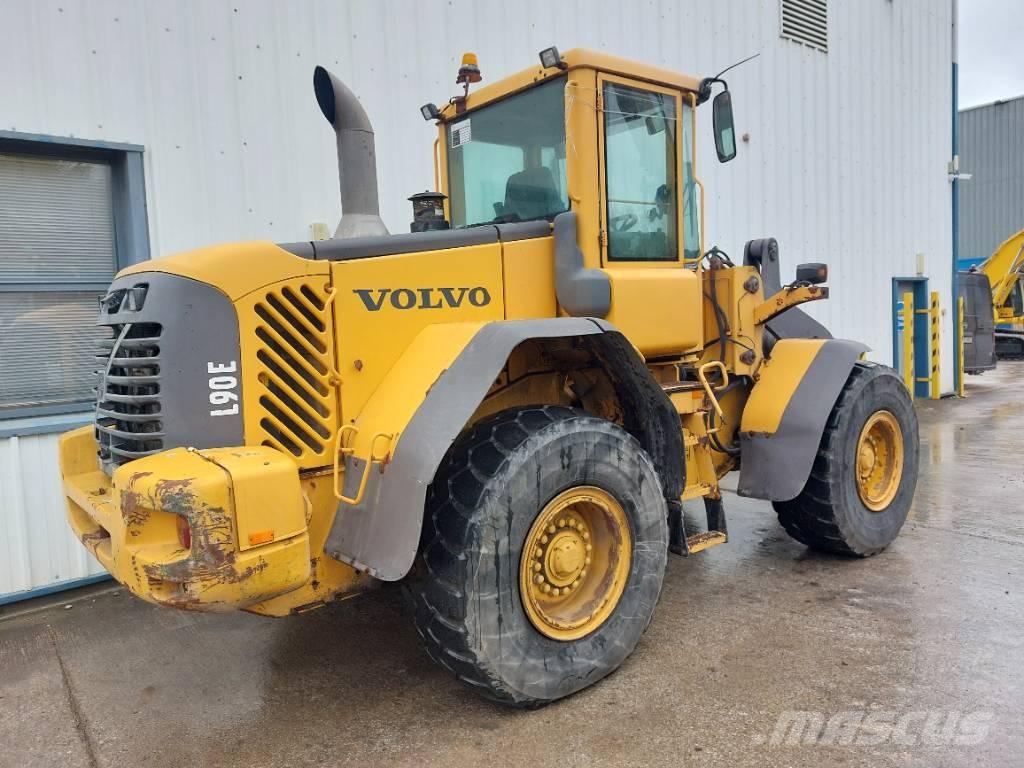 Volvo L90E Φορτωτές με λάστιχα (Τροχοφόροι)