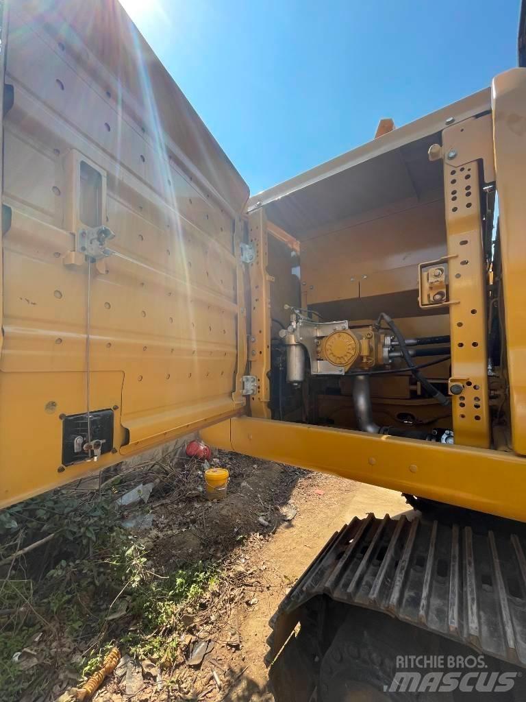 CAT 330 GC Εκσκαφείς με ερπύστριες