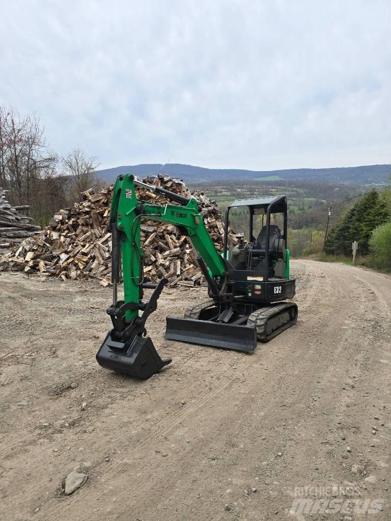 Bobcat E 32 Εκσκαφάκι (διαβολάκι) < 7t
