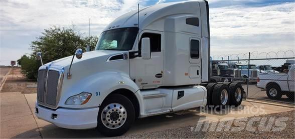 Kenworth T680 Τράκτορες
