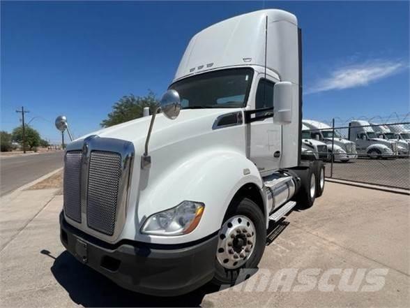 Kenworth T680 Τράκτορες