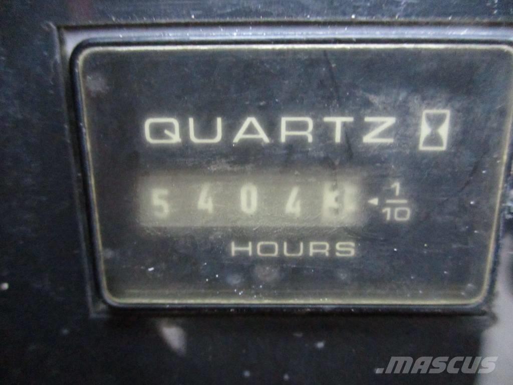 JLG 510 AJ (557) Compact self-propelled boom lifts