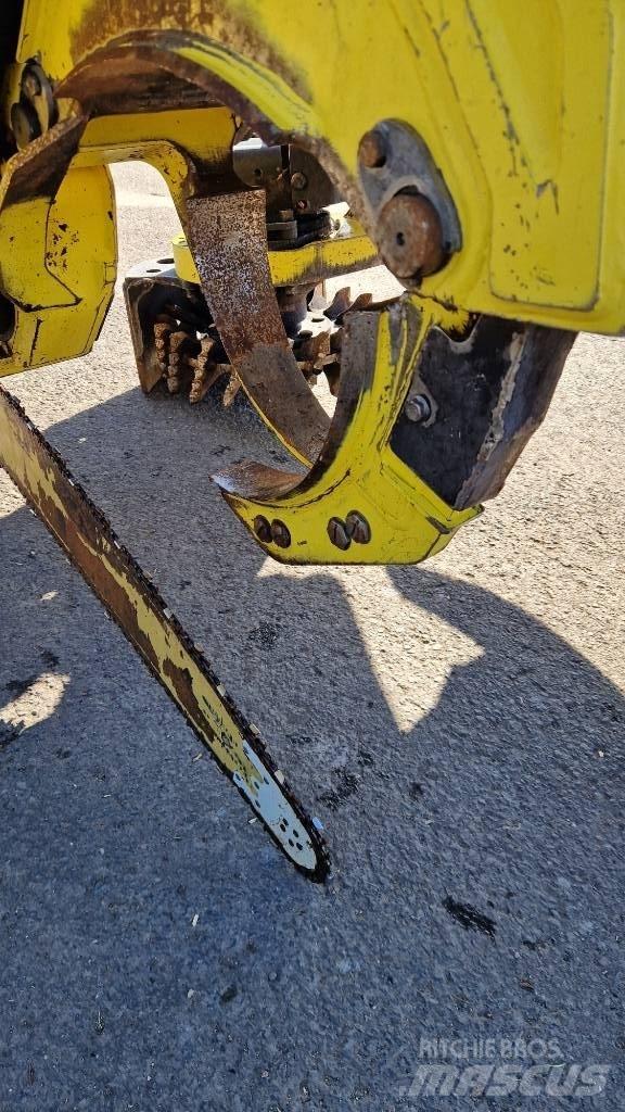 John Deere 1270 G Θεριζοαλωνιστικές μηχανές