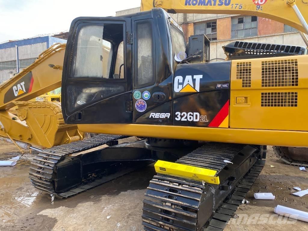 CAT 326d2l Εκσκαφείς με ερπύστριες