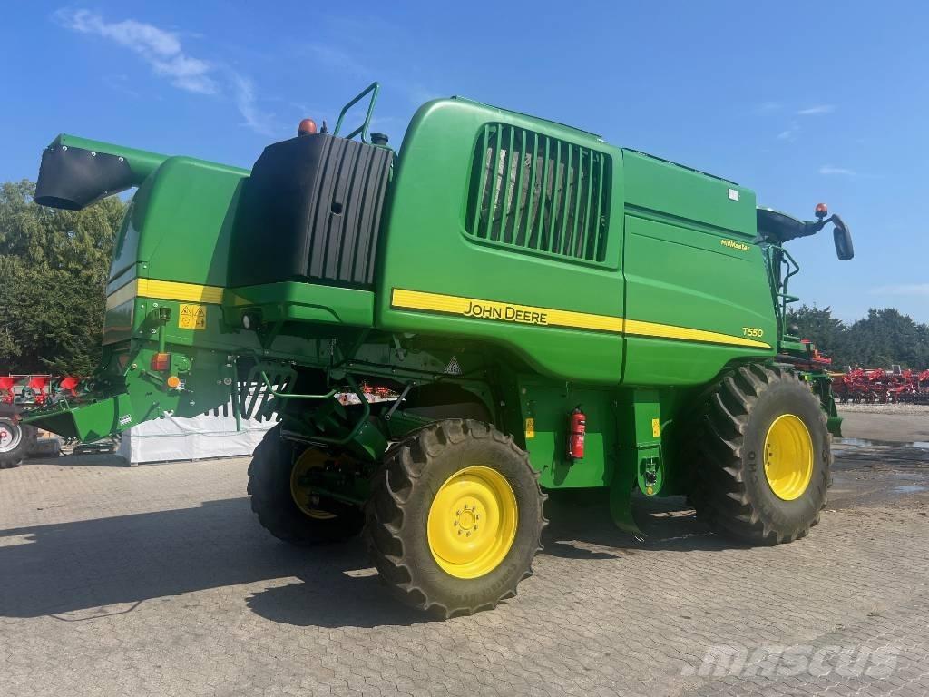 John Deere T 550 Θεριζοαλωνιστικές μηχανές