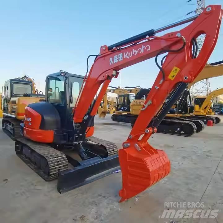 Kubota KX165 Εκσκαφείς με ερπύστριες