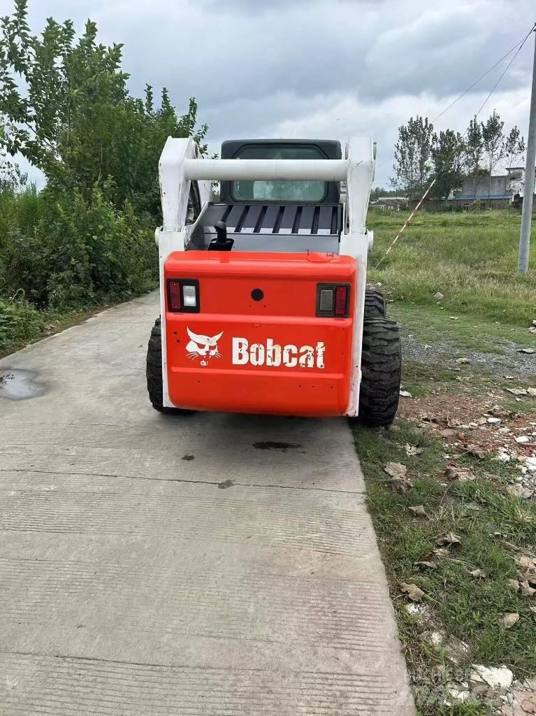 Bobcat S 300 Φορτωτάκια