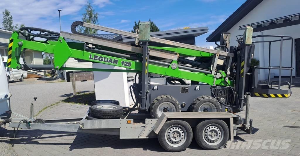 Leguan 125 Compact self-propelled boom lifts