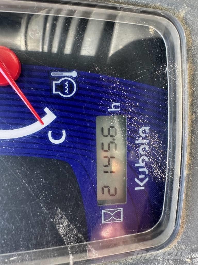 Kubota SSV 65 Φορτωτάκια