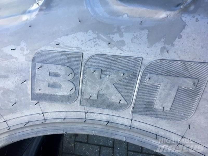 BKT 520/70 R 38 Ελαστικά και ζάντες