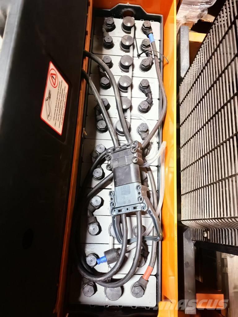 Still EGP 14 Παλετοφόρα πεζού χειριστή με ιστό