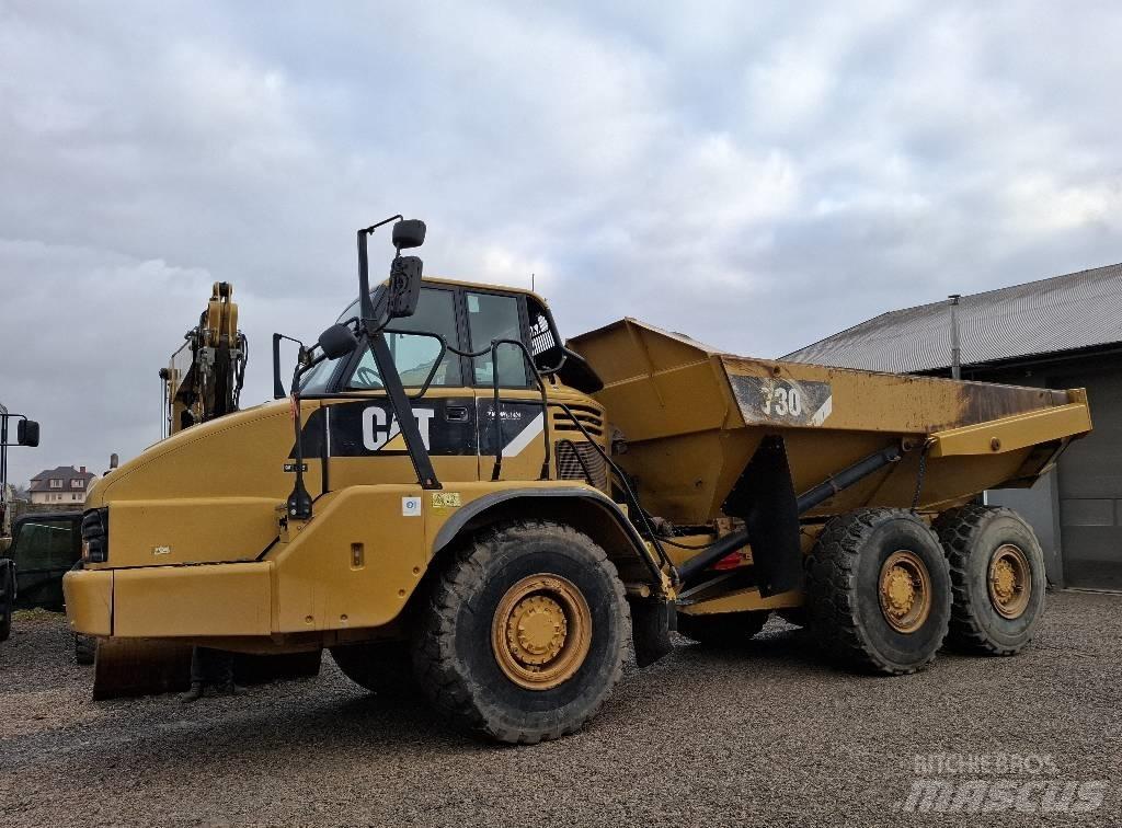 CAT 730 Σπαστό Dump Truck ADT