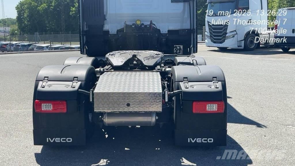 Iveco S-Way Τράκτορες