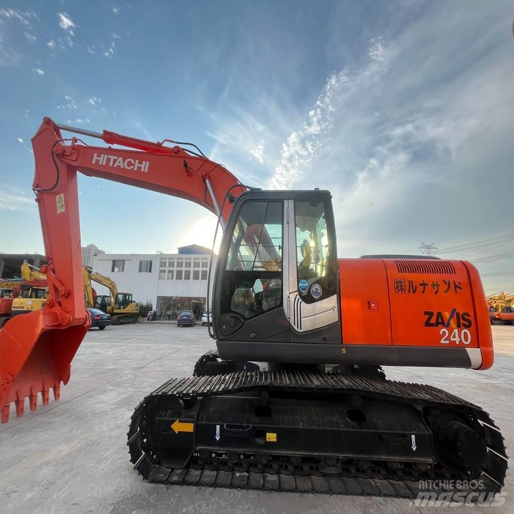 Hitachi ZX 240 Εκσκαφείς με ερπύστριες