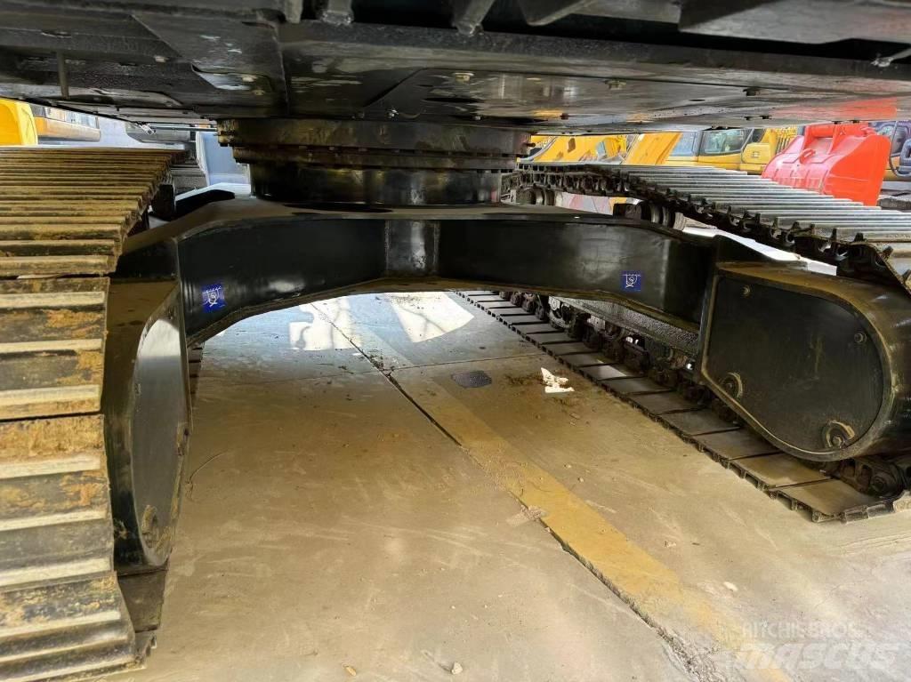 Hyundai R220LC-9S Εκσκαφείς με ερπύστριες