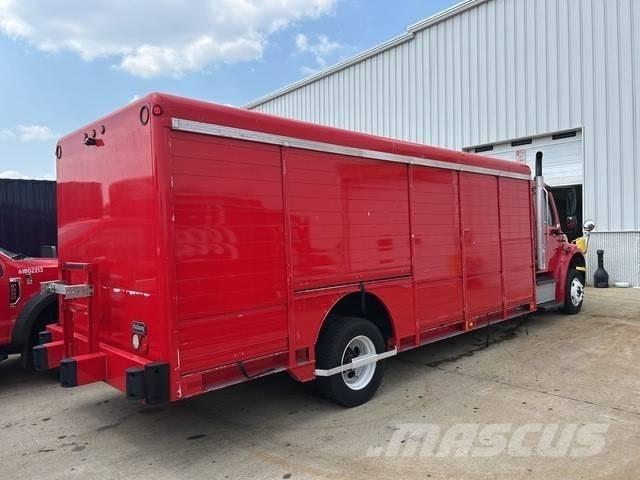 Freightliner M2 106 Φορτηγά μεταφοράς ποτών