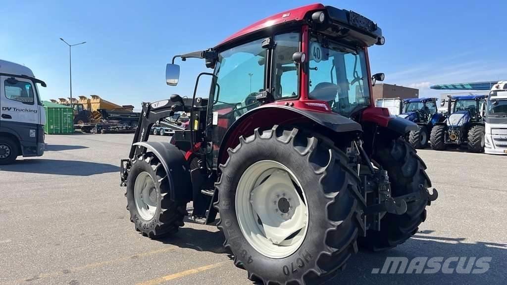 Valtra A75 Tractor Τρακτέρ