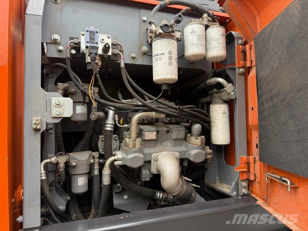 Hitachi ZX 140 W-6 Εκσκαφείς με τροχούς - λάστιχα