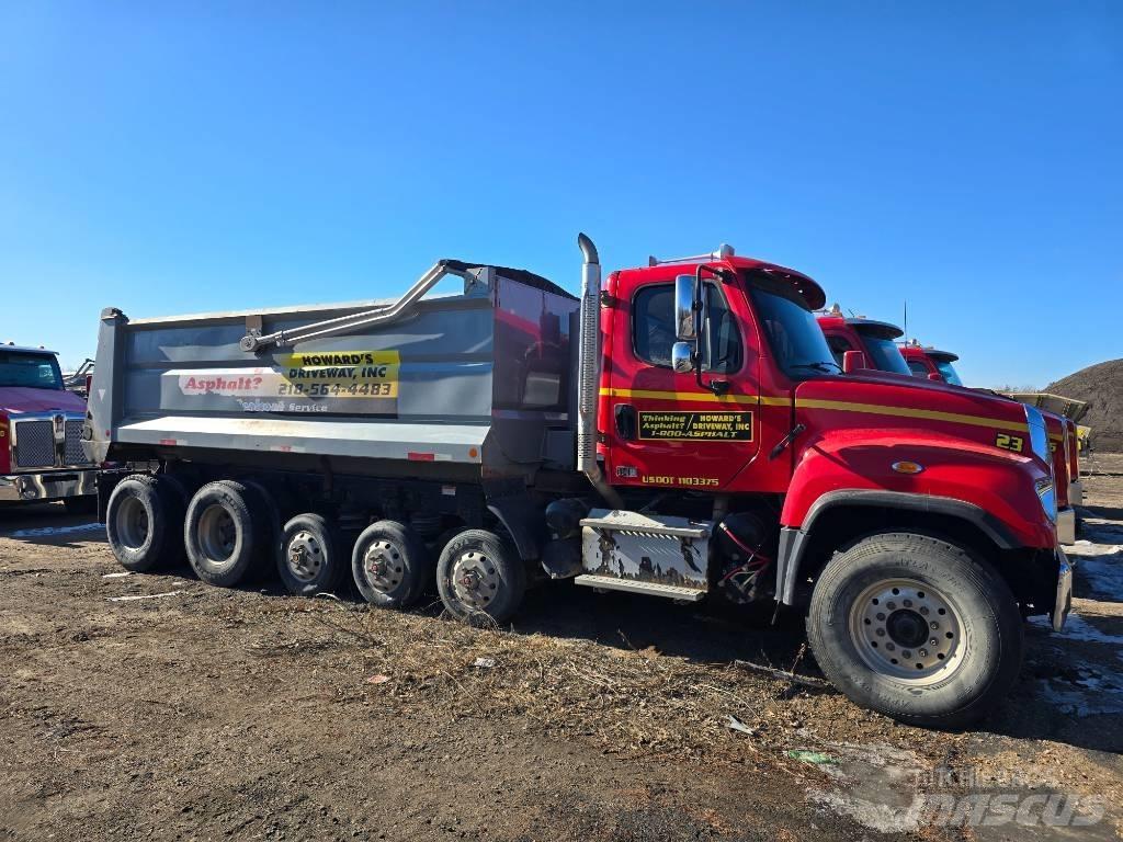 Freightliner SD 114 Φορτηγά Ανατροπή