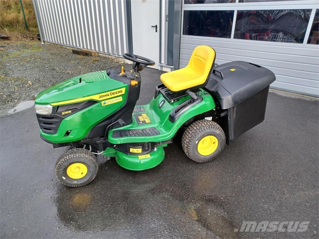 John Deere X147R Χορτοκοπτικά γηπέδων με γκαζόν