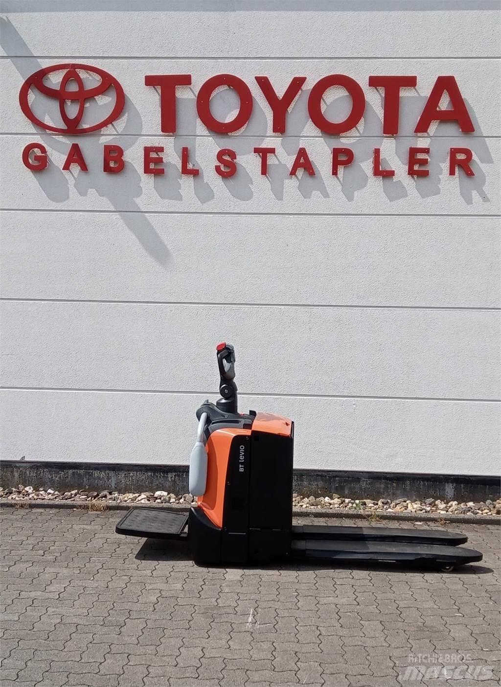 Toyota LPE 220 Χειροκίνητο περονοφόρο ανυψωτικό