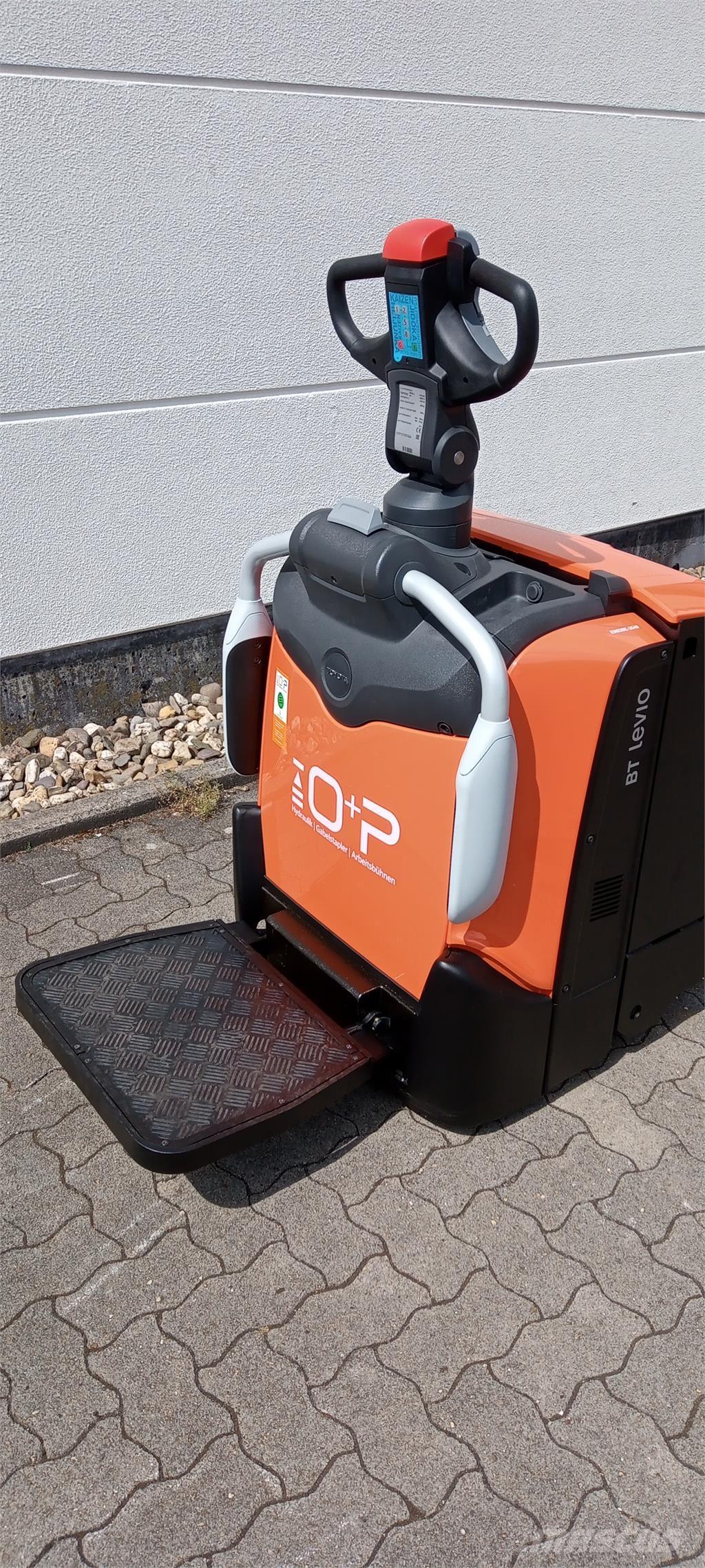 Toyota LPE 220 Παλετοφόρα πεζού χειριστή με ιστό