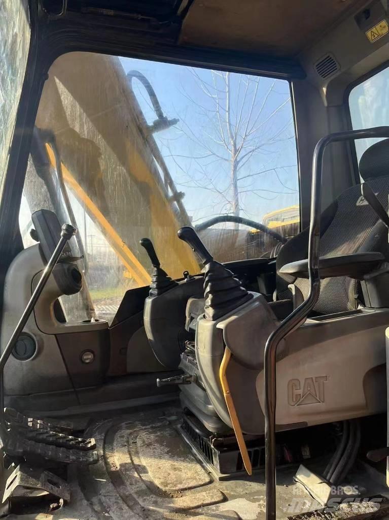 CAT 312d Εκσκαφείς με ερπύστριες