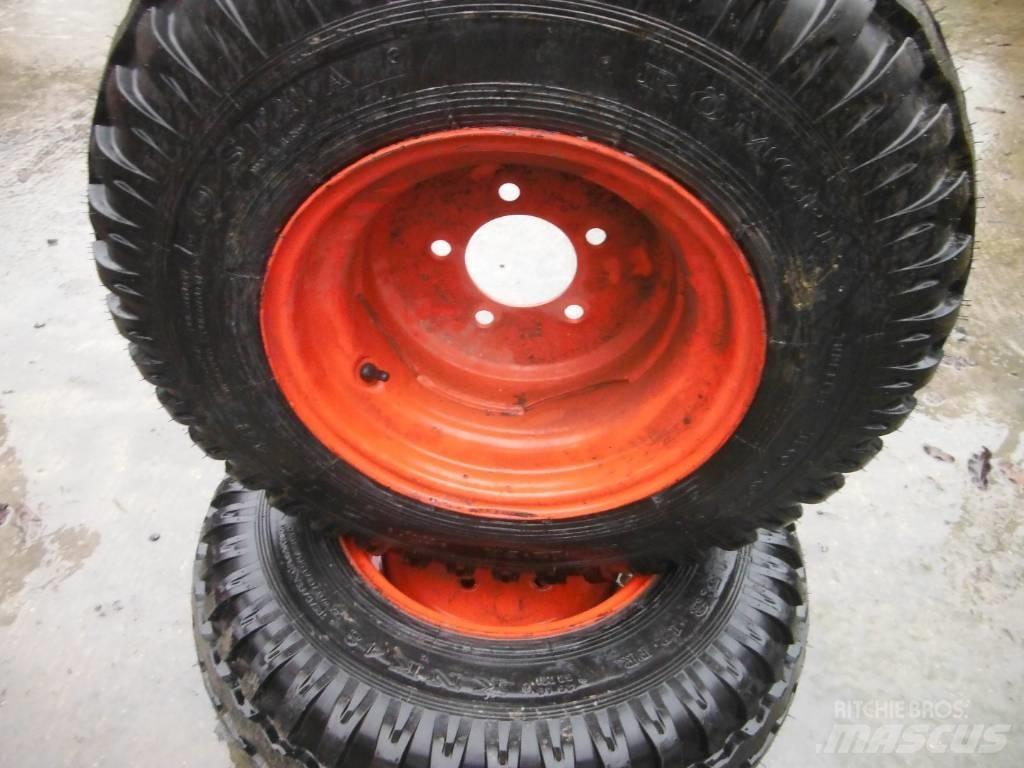  SEHA 10.0/75R15.3 Ελαστικά και ζάντες
