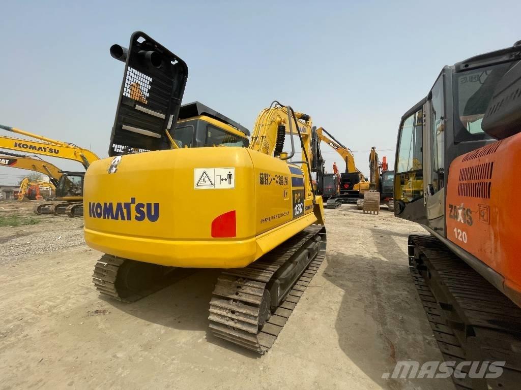 Komatsu PC 130 Εκσκαφείς με ερπύστριες