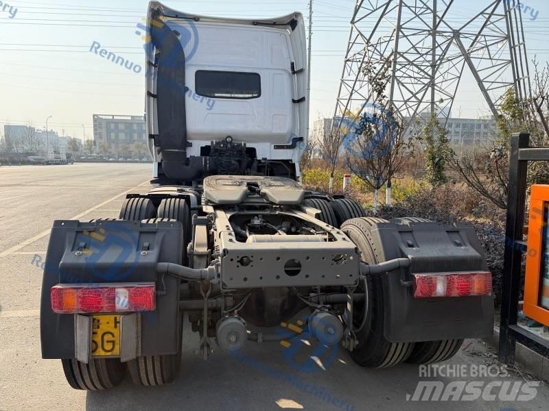 Howo Tractor 420 Τράκτορες