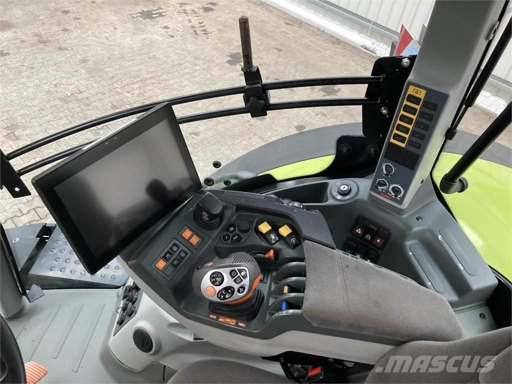 CLAAS Axion 870 Τρακτέρ