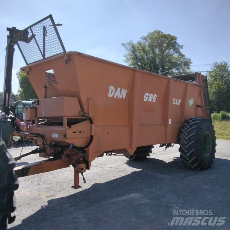 Dangreville EV 10 B1 Διασκορπιστές κοπριάς