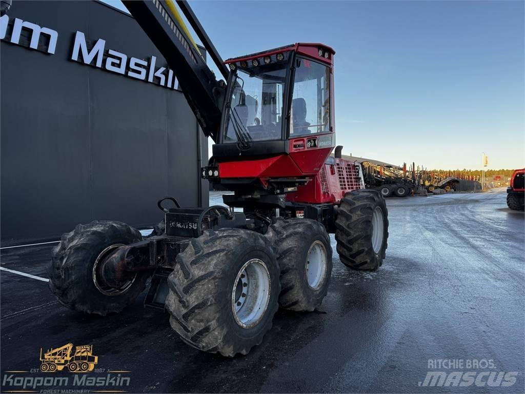 Komatsu 901 TX.1 Θεριζοαλωνιστικές μηχανές