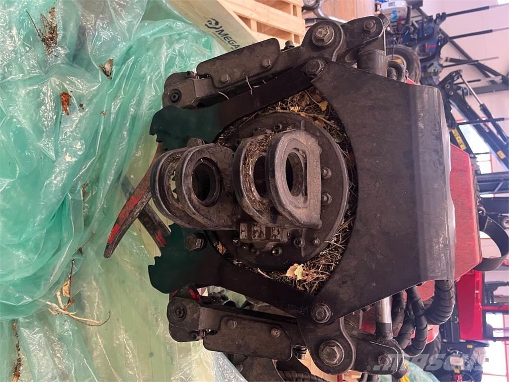 Komatsu C93 Κεφαλές συλλεκτικών μηχανών