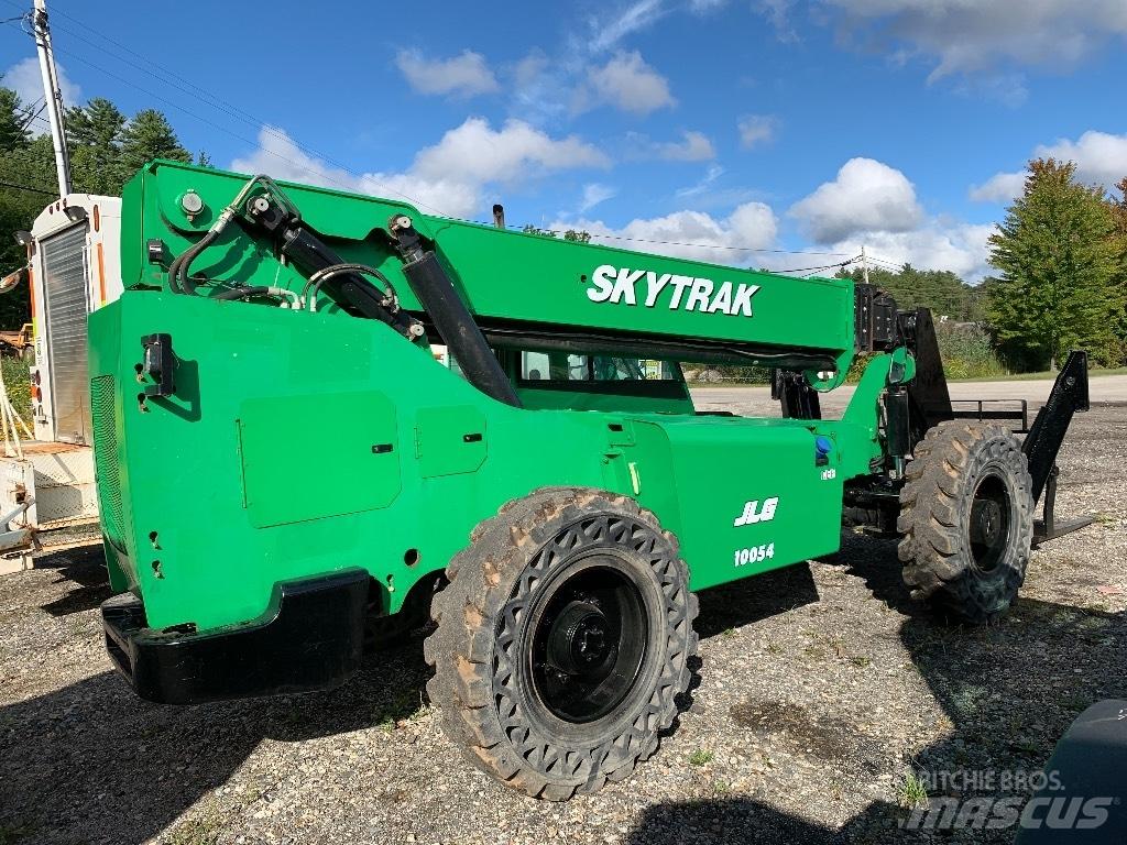 JLG 10054 Συστήματα τηλεχειρισμού για τη γεωργία
