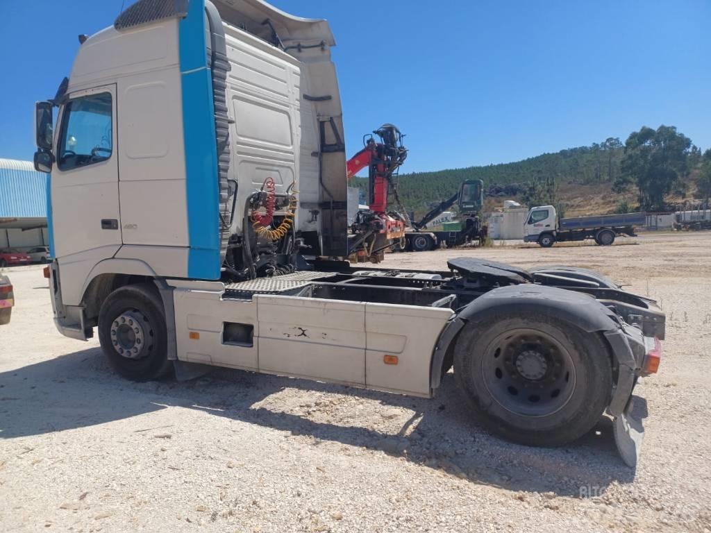 Volvo 480 Τράκτορες