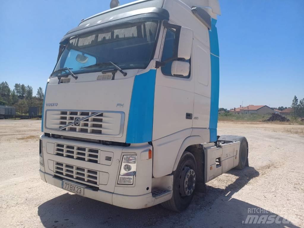 Volvo 480 Τράκτορες