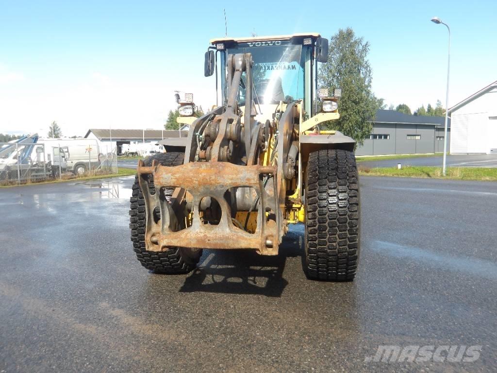 Volvo L 110 E Εκσκαφείς Φορτωτές τύπου JCB