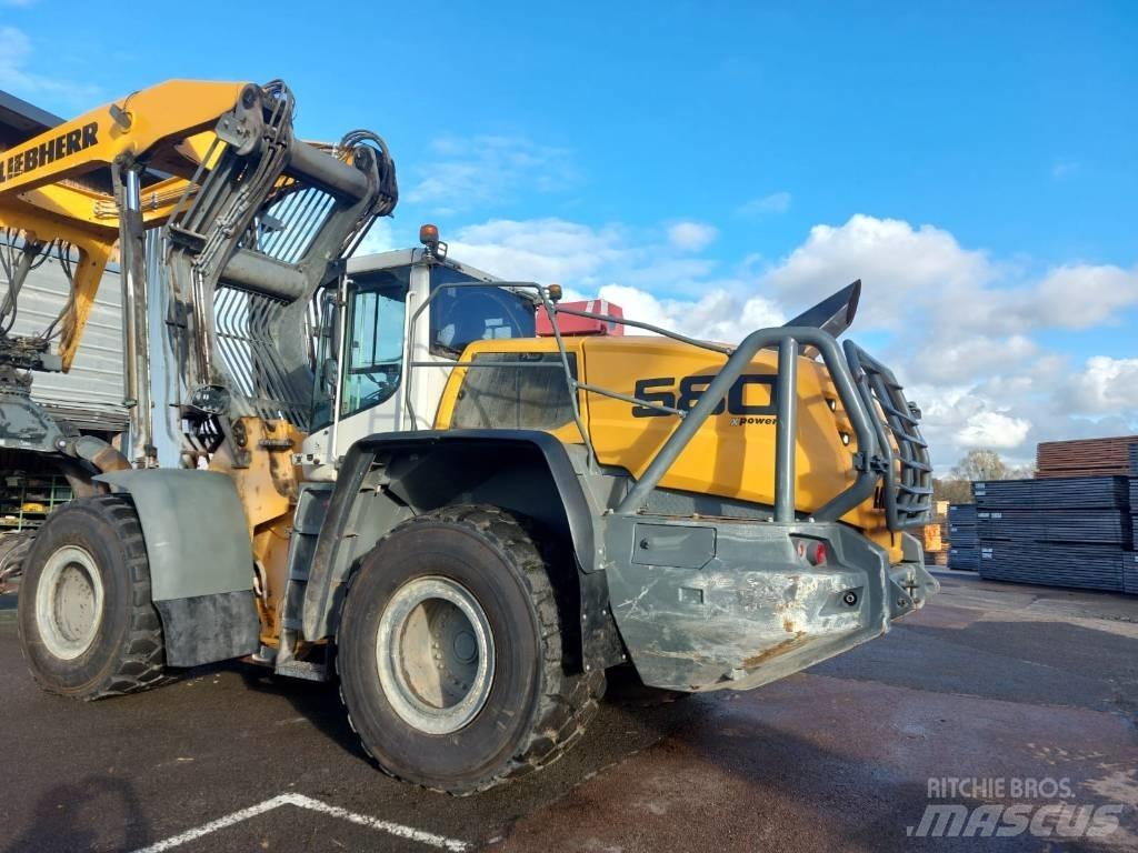  lLIEBHERR 580 Αρθρωτοί φορτωτές