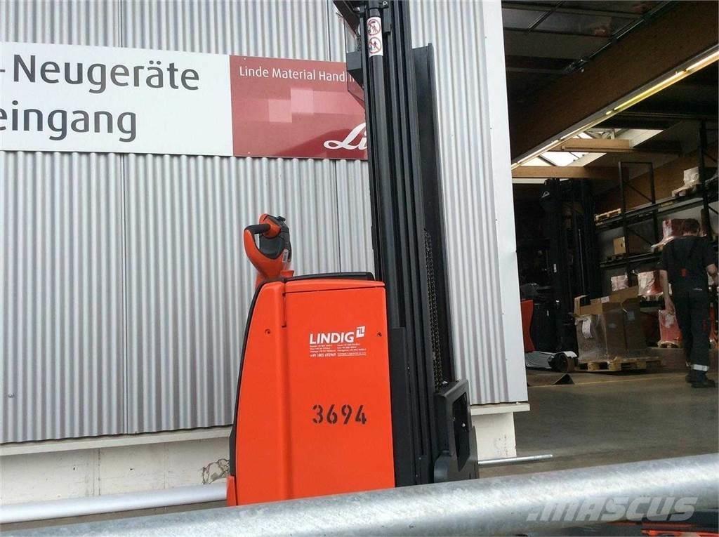 Linde L16I Παλετοφόρα πεζού χειριστή με ιστό
